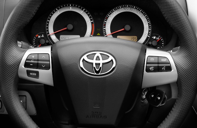 2010 Toyota Auris kormány