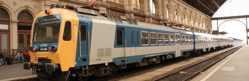 Budapest keleti pályaudvar MÁV vasút vonat