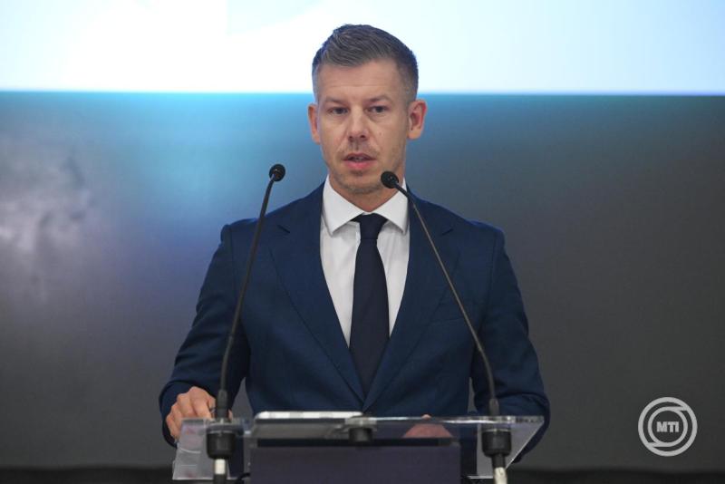 Magyar Péter Dunai Erőmű